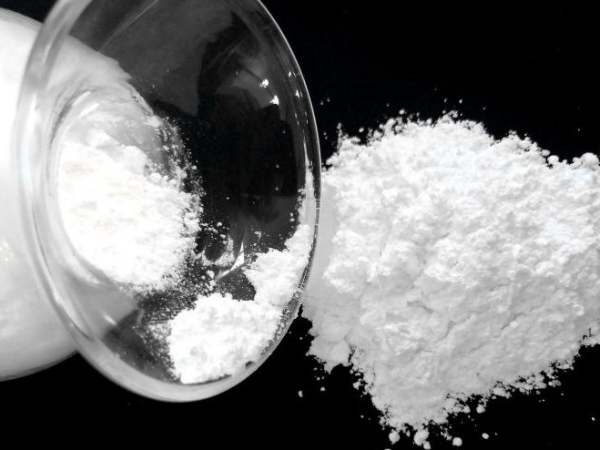 生產(chǎn)98%無水氯化鎂粉末廠家